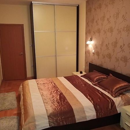 Brown Apartment - Nis Center Ngoại thất bức ảnh